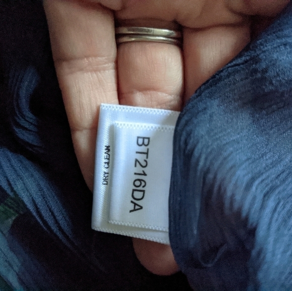 Bcbg Maxazria 100% Silk Babydoll Blouse xs - Picture 9 of 14